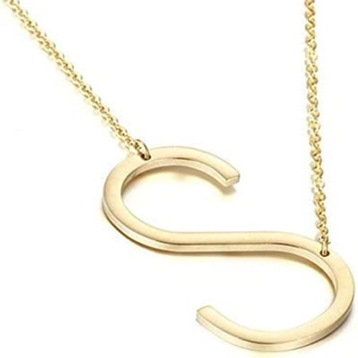 GENERICO - Collar con inicial en acero inoxidable S