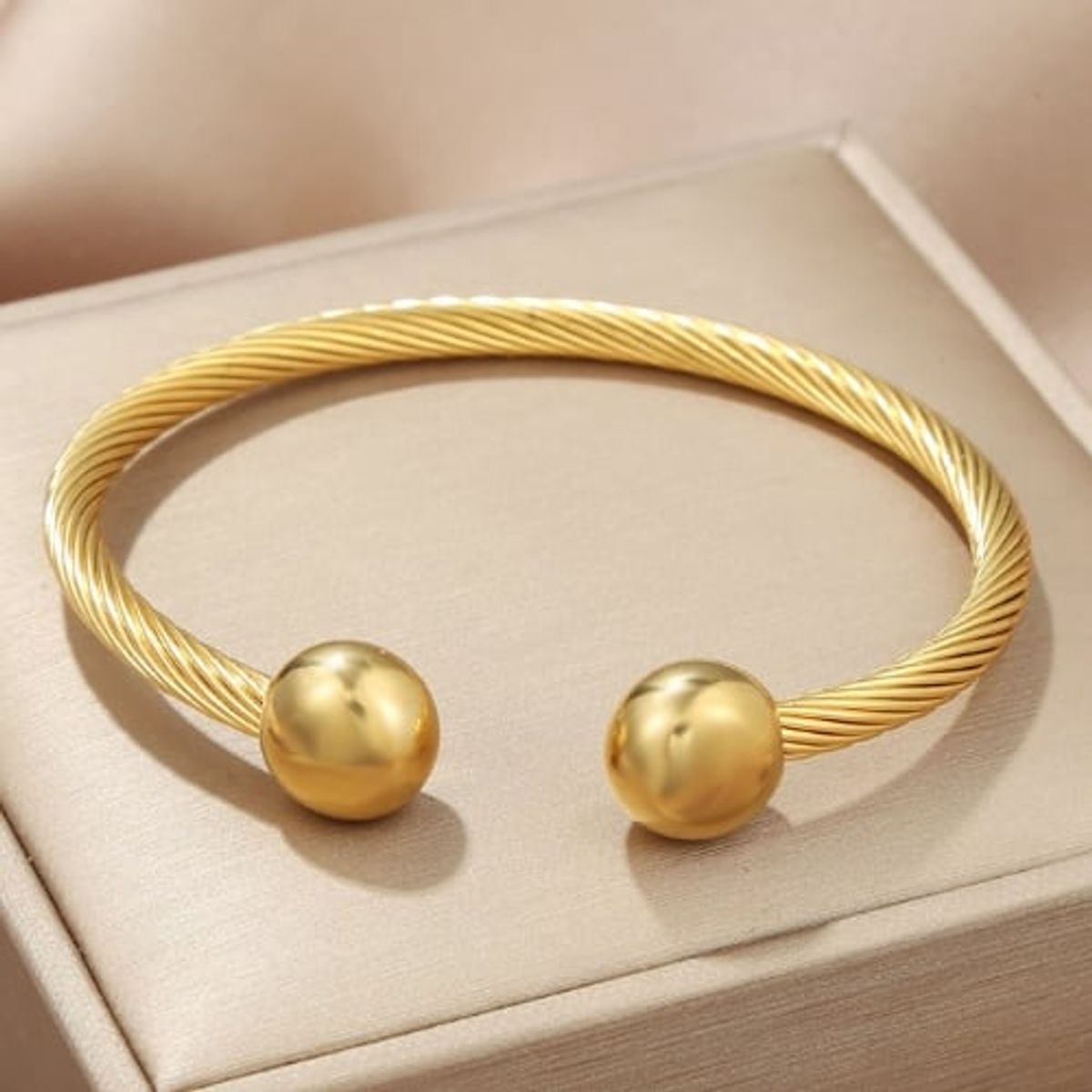 GENERICO - Puñera Pulsera Bangle Labrada unisex