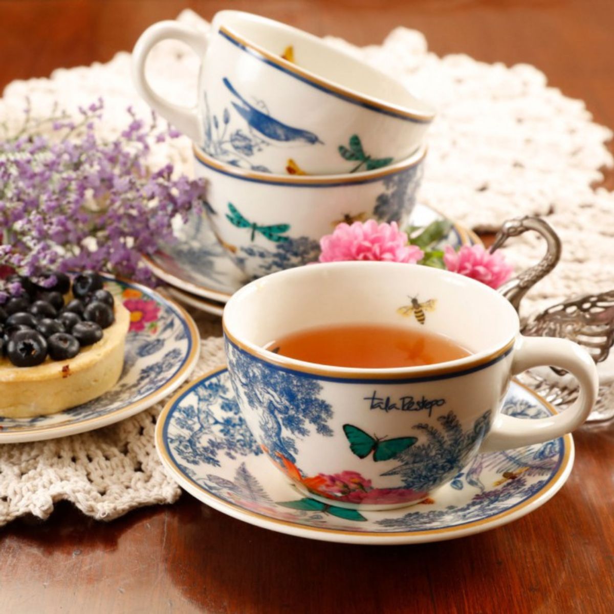 CORONA - Set De Tazas Renacimiento by Tala Restrepo Corona x8 Piezas