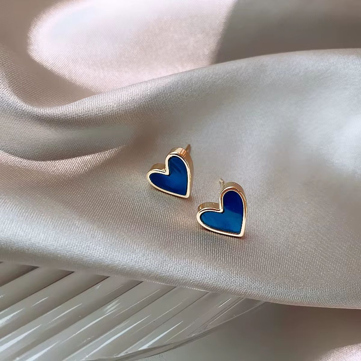 GENERICO - Aretes Pendientes Corazón Azul Estilo Coreano