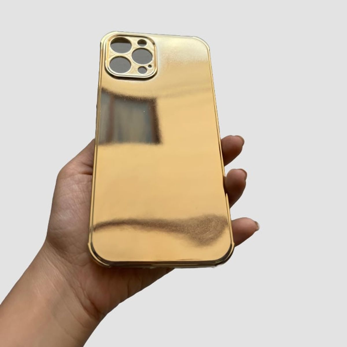 GENERICO - Case iPhone 13 pro max - Dorado Bronce