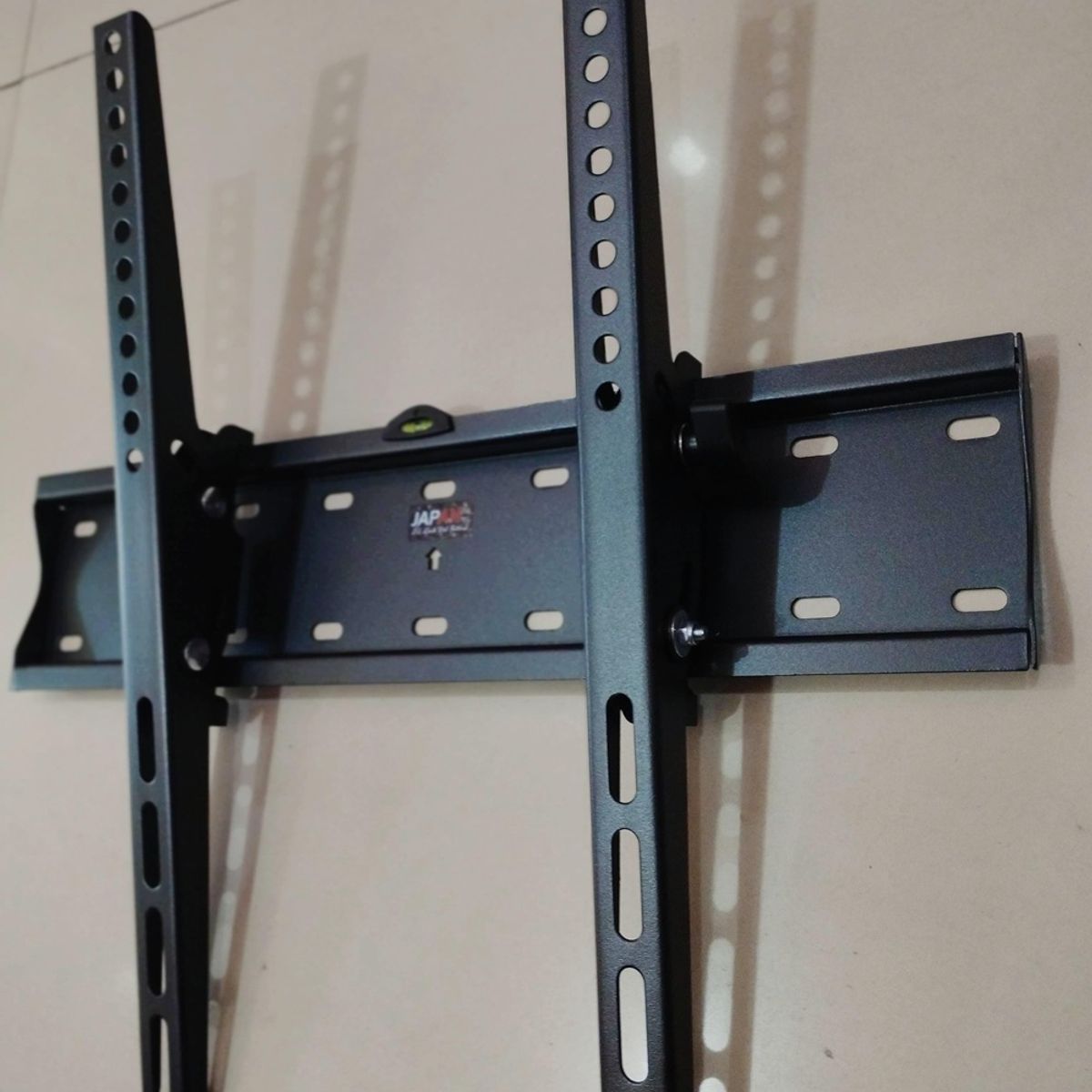 GENERICO - SOPORTE FIJO INCLINABLE PARA TV 26 A 65" / NEGRO