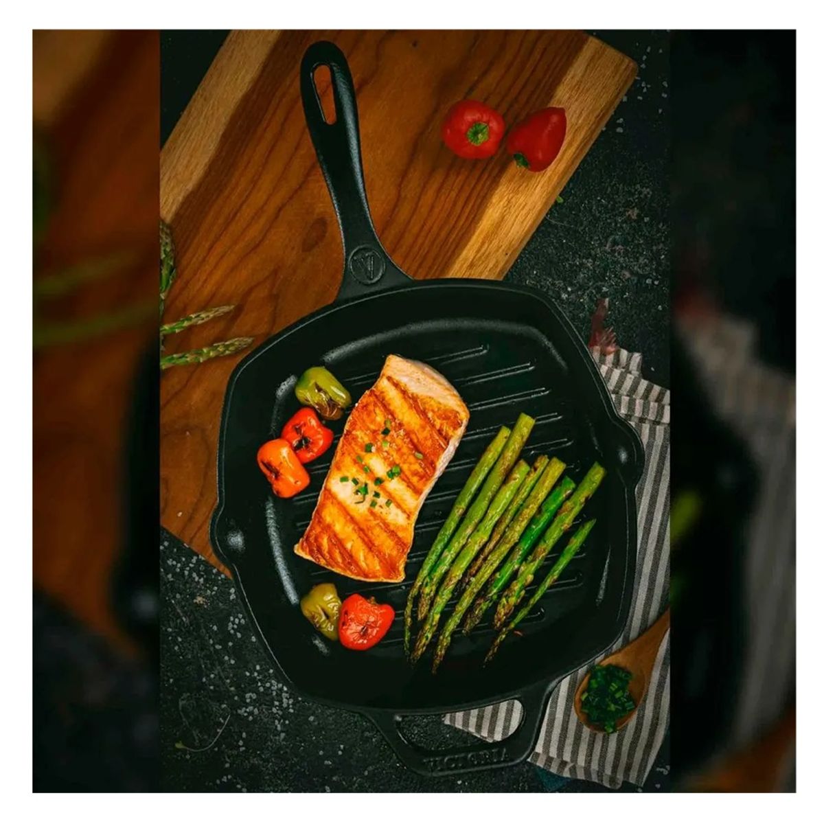 VICTORIA - SARTÉN GRILL VICTORIA DE HIERRO FUNDIDO 25 CM DIAMETRO ESMALTADA