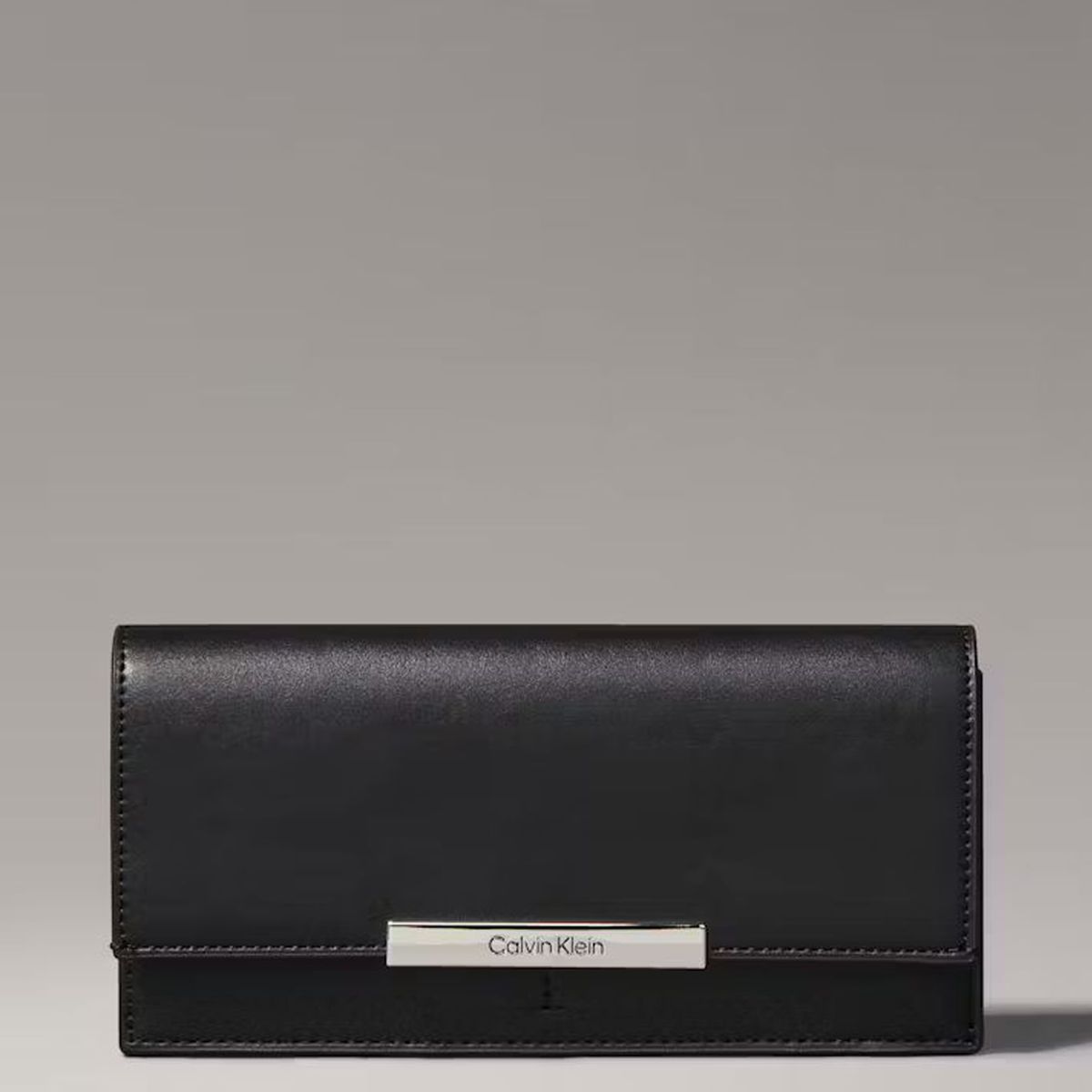 CALVIN KLEIN - BILLETERA CK LINEAR LARGE TRIFOLD SLIM