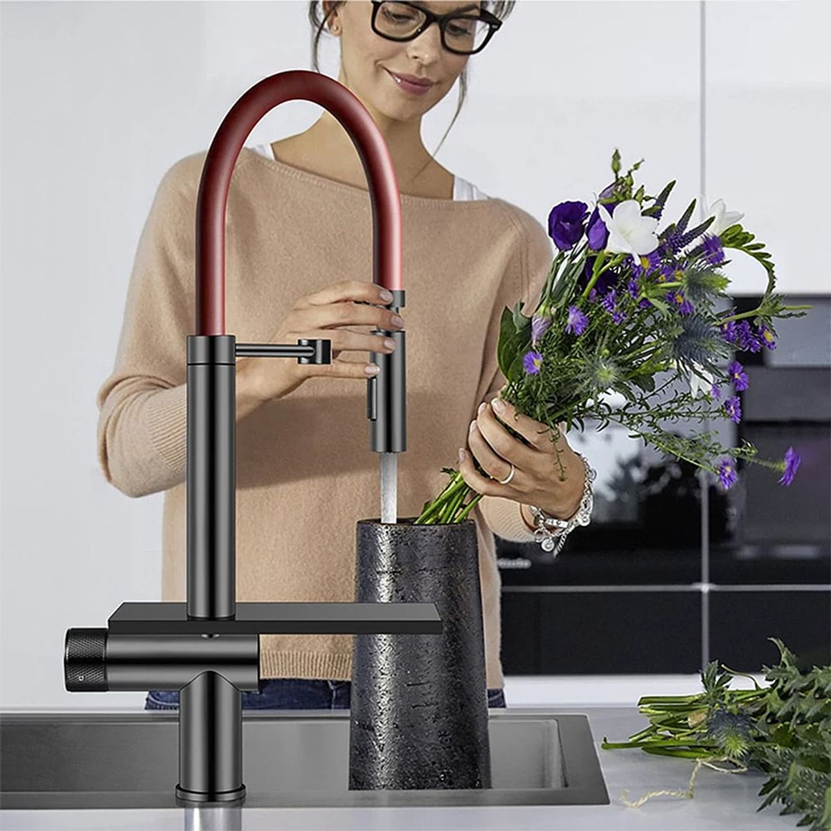 FRITECSA - Grifería multifuncional de Lujo con Cascada y Maguera Flexible Roja