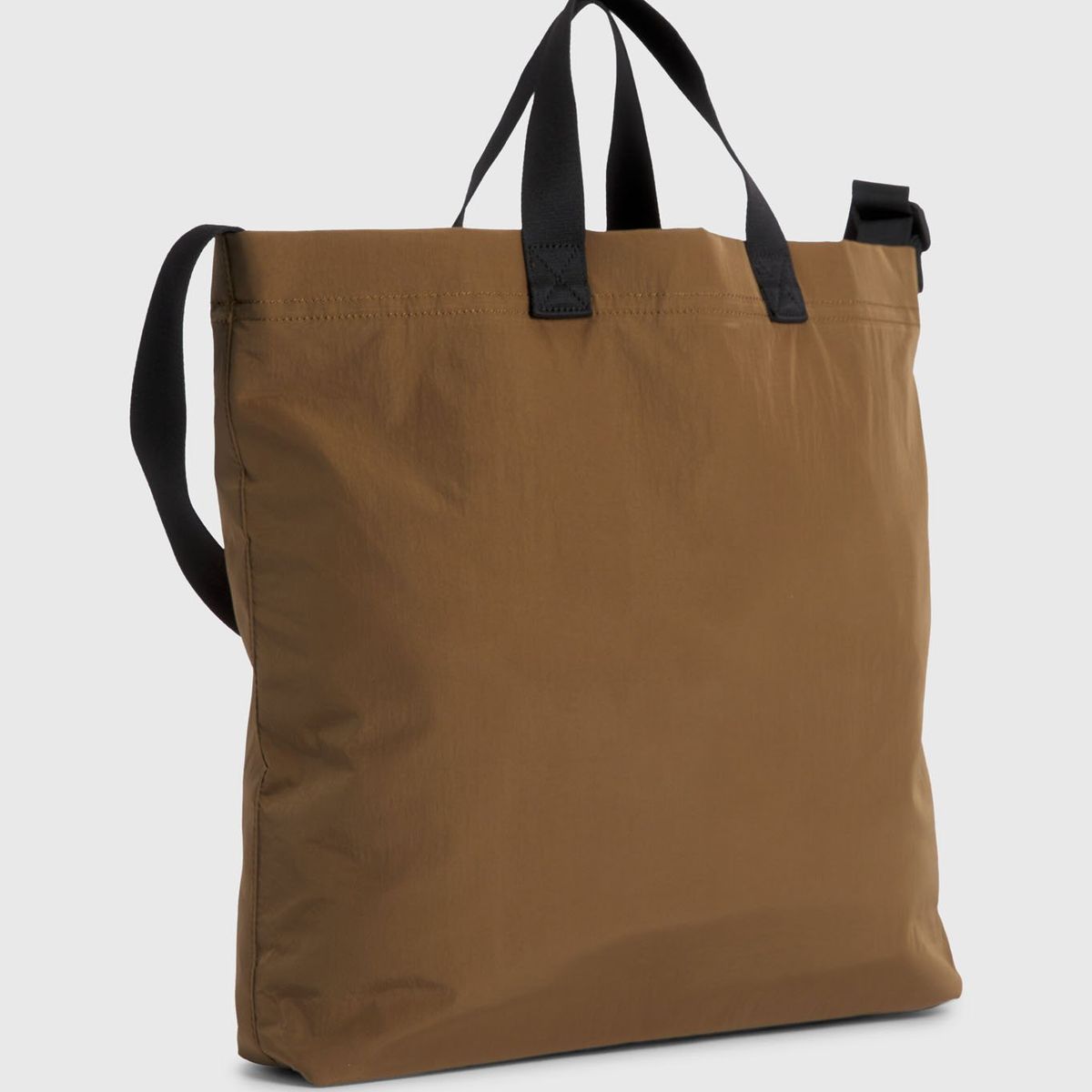 CALVIN KLEIN - CARTERA CITY NYLON TOTE40