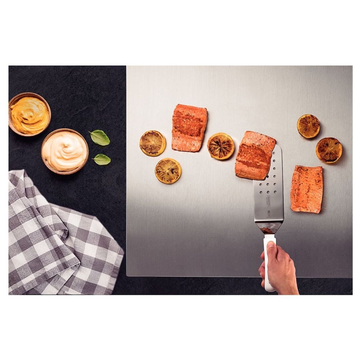 TRAMONTINA - ESPATULA DE FRITURA TRAMONTINA DE ACERO INOXIDABLE