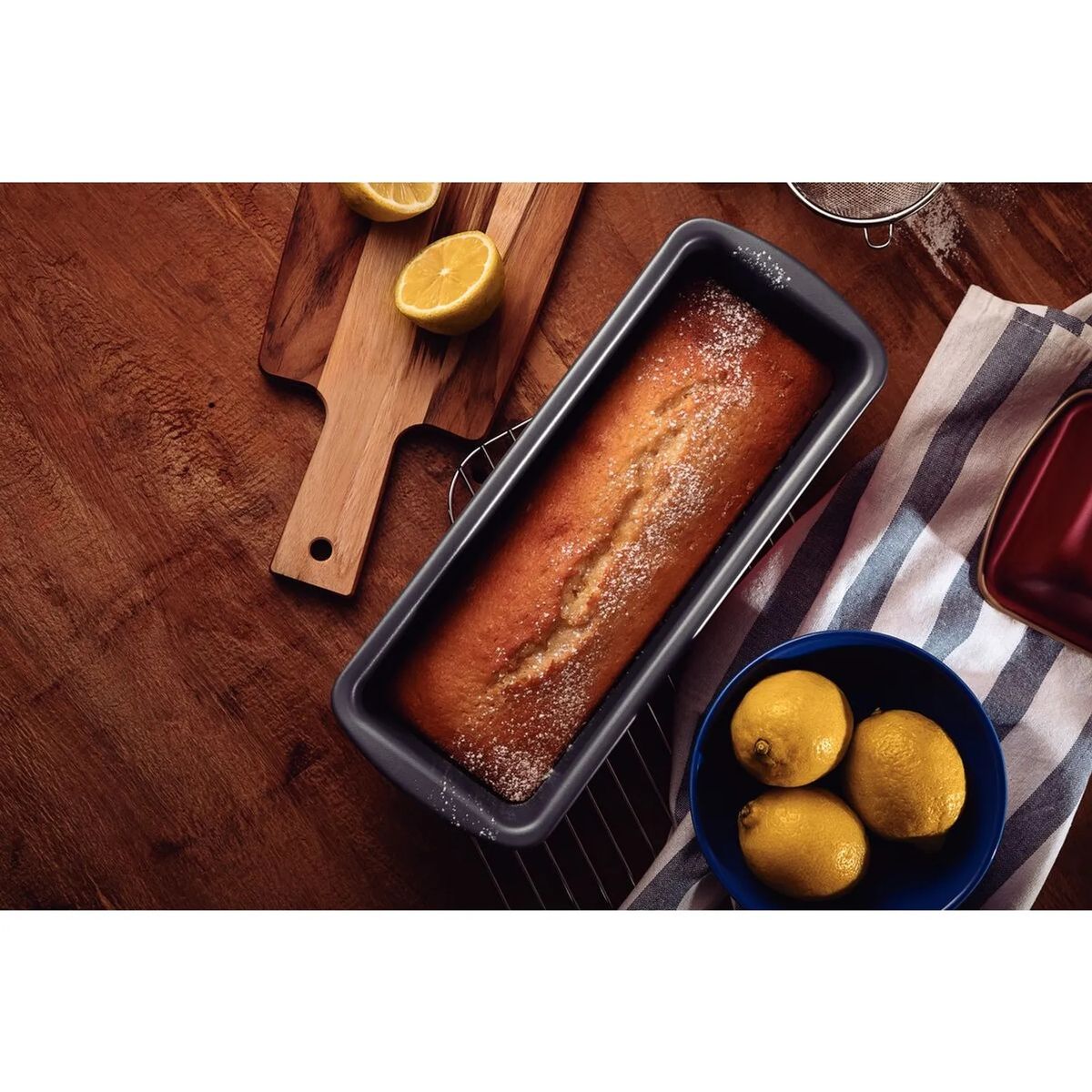 TRAMONTINA - MOLDE PARA PAN TRAMONTINA 30 CM