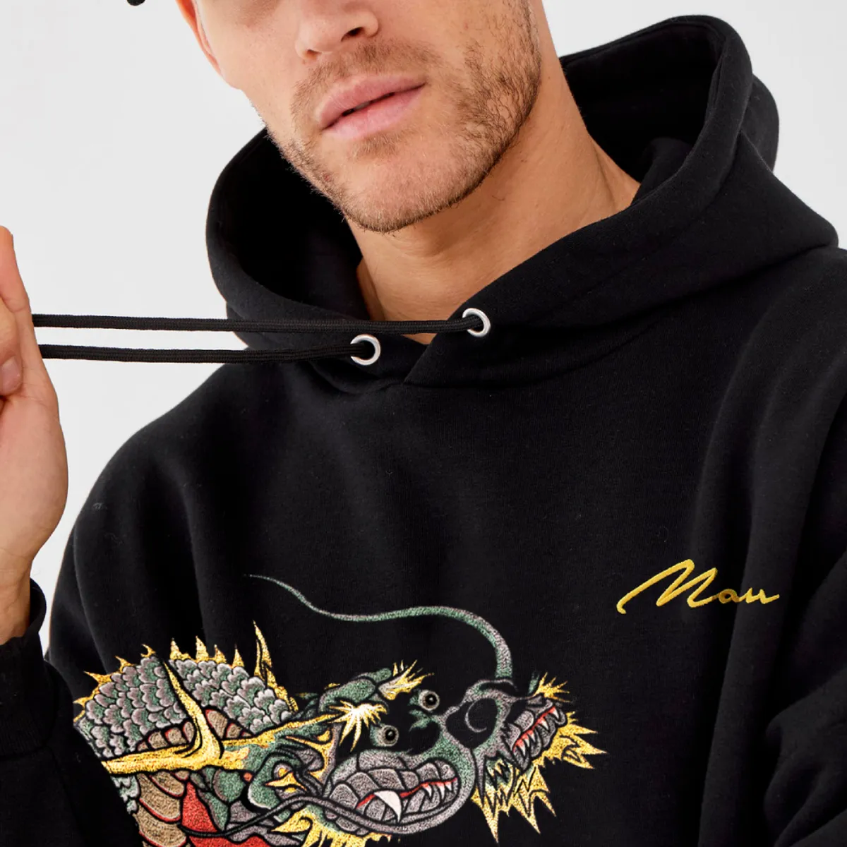 GENERICO - Polera Bordada de Hombre