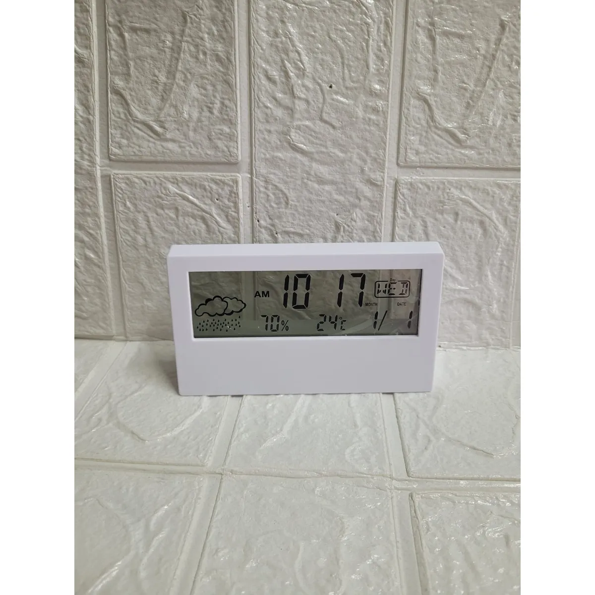 GENERICO - RELOJ DIGITAL CON ALARMA DE MESA BLANCO