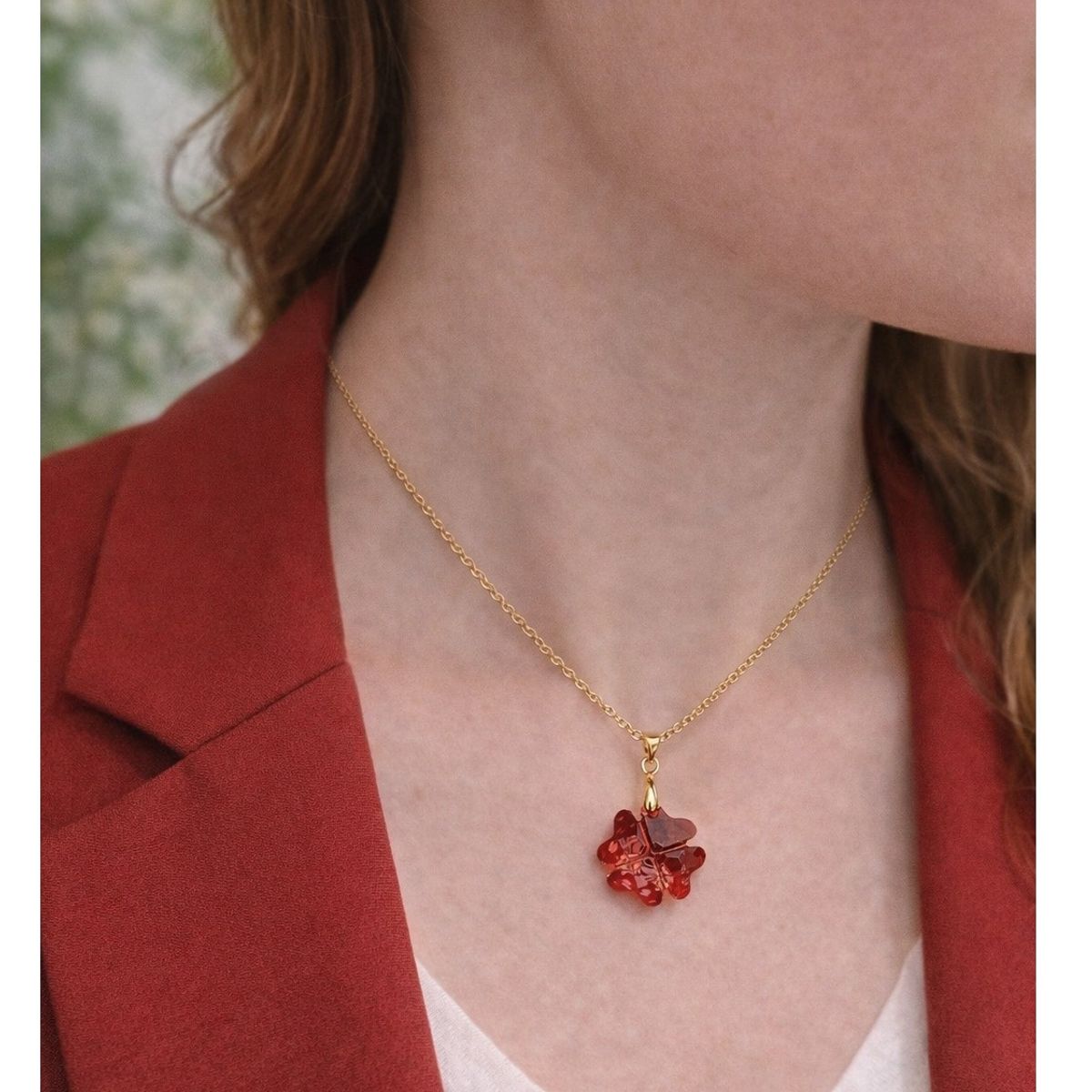 FERNANDA ROMERO JOYAS Y ACCESORIOS - Collar "Trebol Suerte y Fortuna"  hecho de Acero y Cristales Oferta!