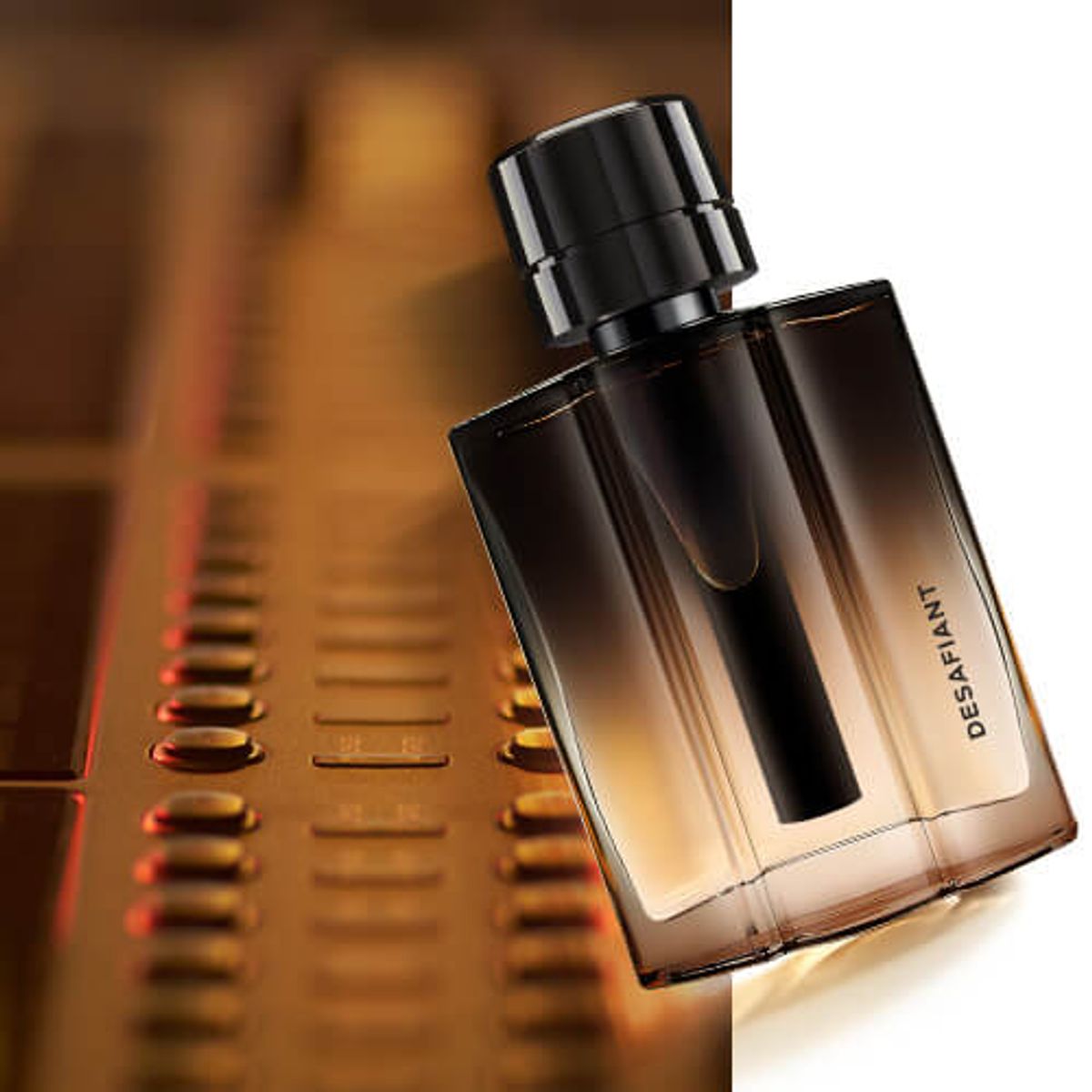ESIKA - Perfume Desafiant para Hombre 90ml