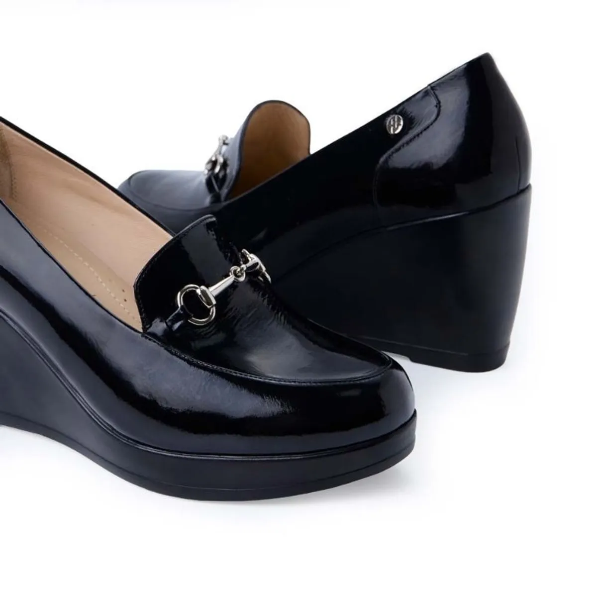 VIALE - Zapato Mocasín Casual LINDA-2520 Negro Viale Cuero