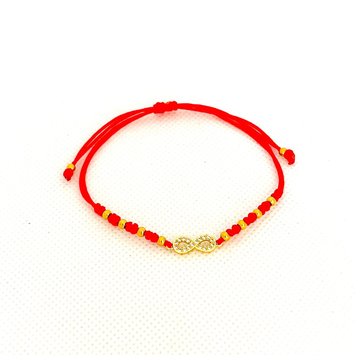 GENERICO - Pulsera hecha a mano con hilo  y acero - Verónica