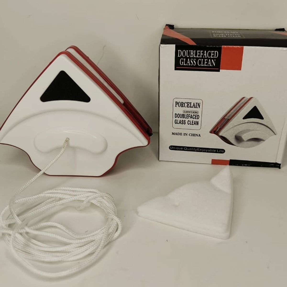 GENERICO - LIMPIADOR DE VIDRIO Y VENTANA MAGNETICO TRIANGULAR PORCELAIN