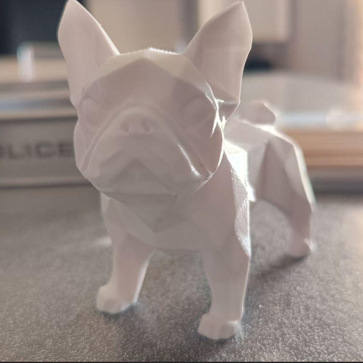 GENERICO - ADORNO EXCLUSIVO BULLDOG FRANCES BLANCO 23cm x 13cm x 27cm