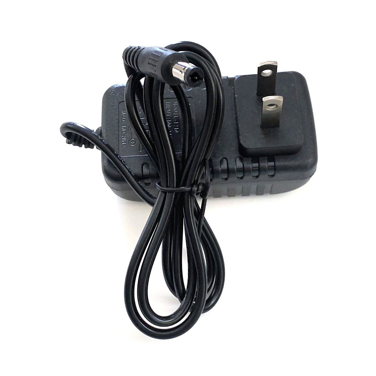 GENERICO - CARGADOR 12W 12V 1A PUNTA 55 X 25MM  NEGROPN 1210