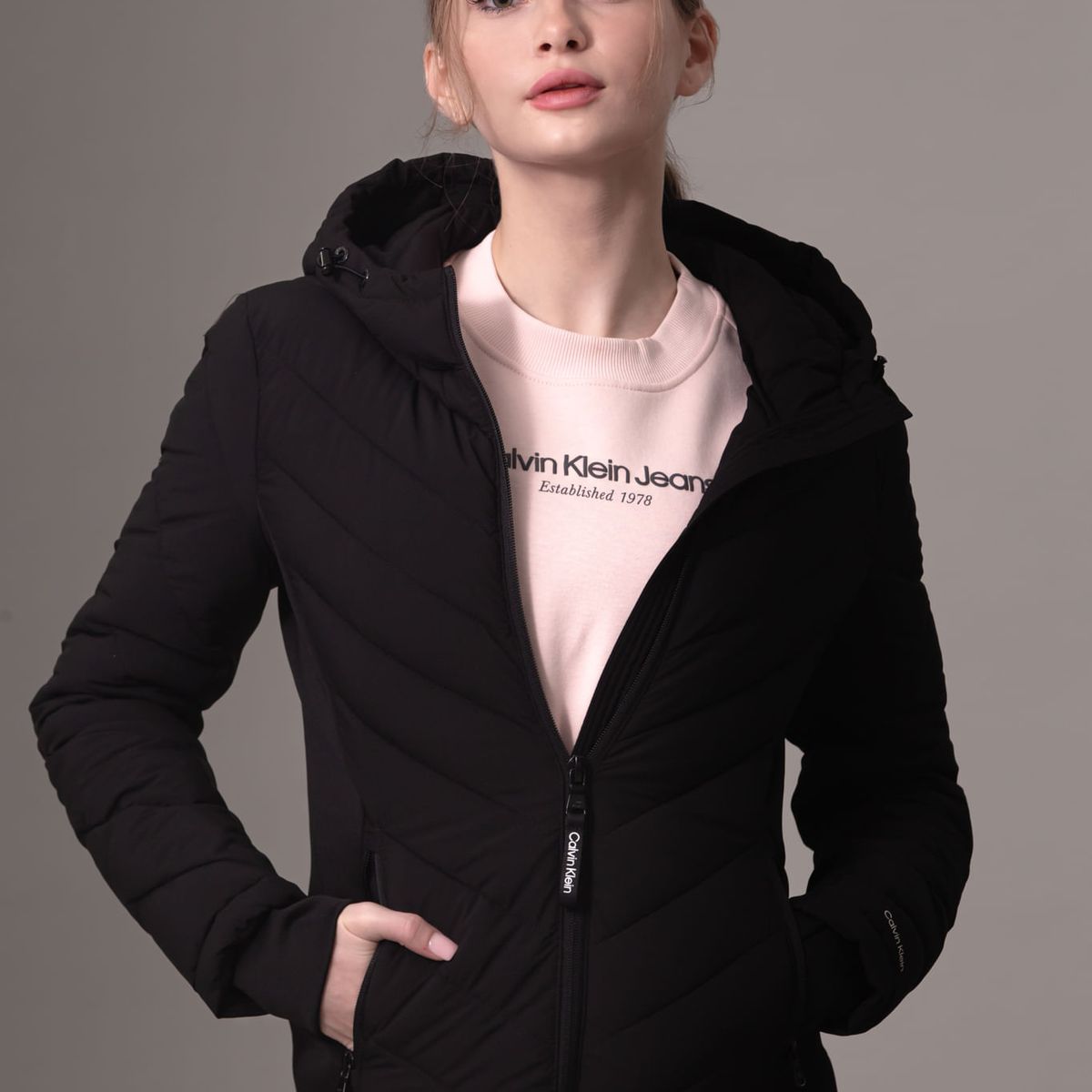 CALVIN KLEIN - CASACA PARA MUJERES CK