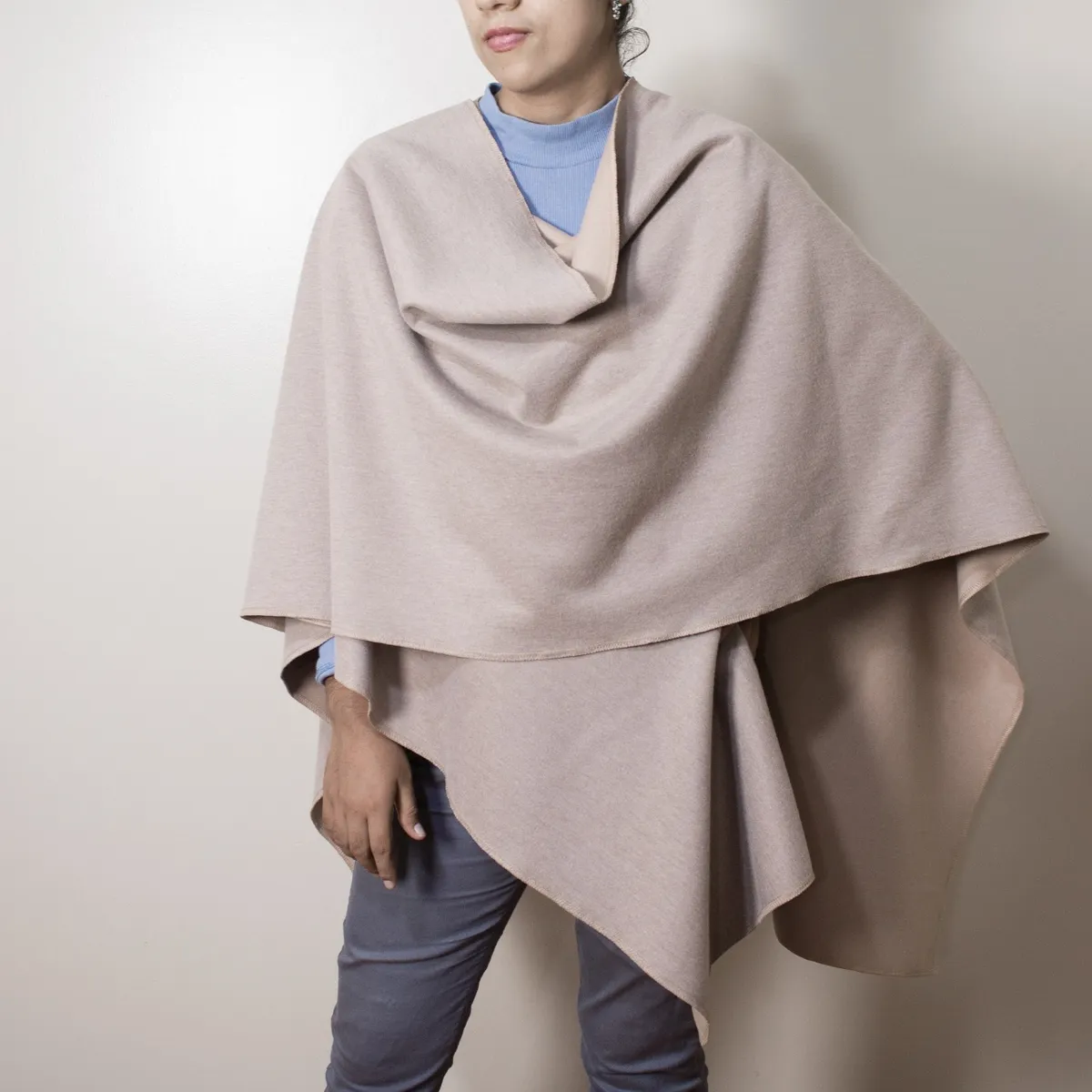 GENERICO - PONCHO ABRIGO SIN MANGAS ELEGANTE REVERSIBLE
