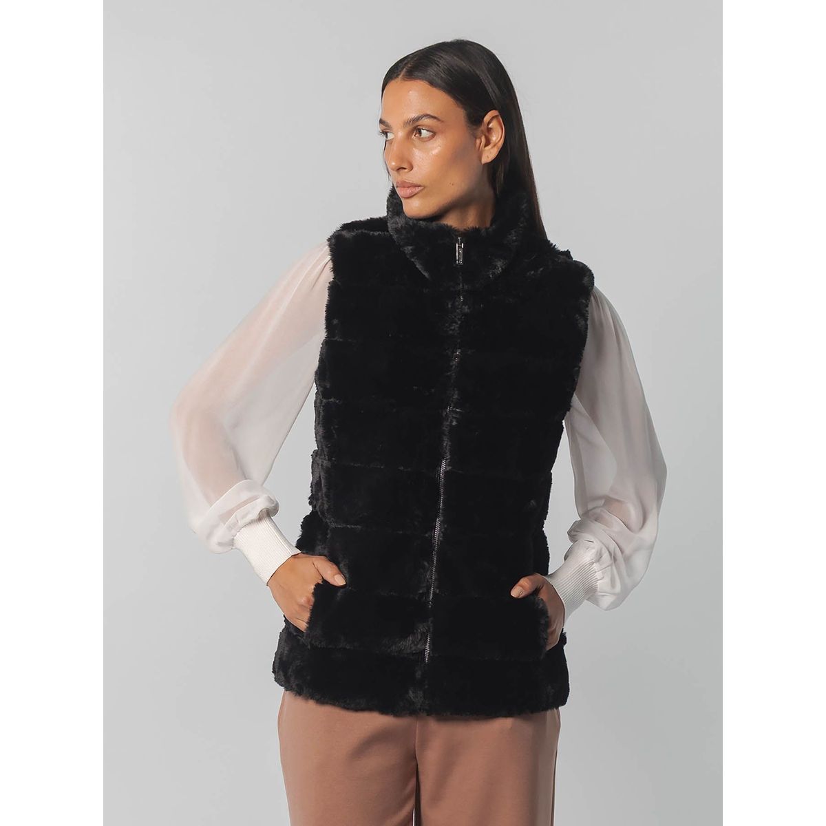CALVIN KLEIN - CHALECO FAUX FUR ZIP UP VEST