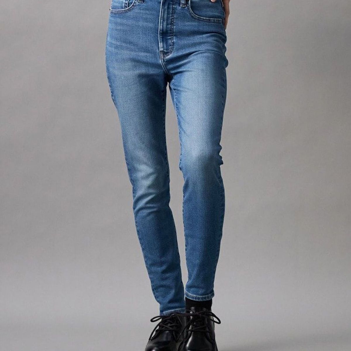 CALVIN KLEIN - CALVIN JEAN PARA MUJERES CK