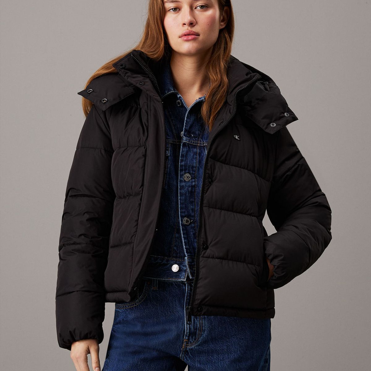 CALVIN KLEIN - CASACA MATTE MONOLOGO ND SHORT PUFFER
