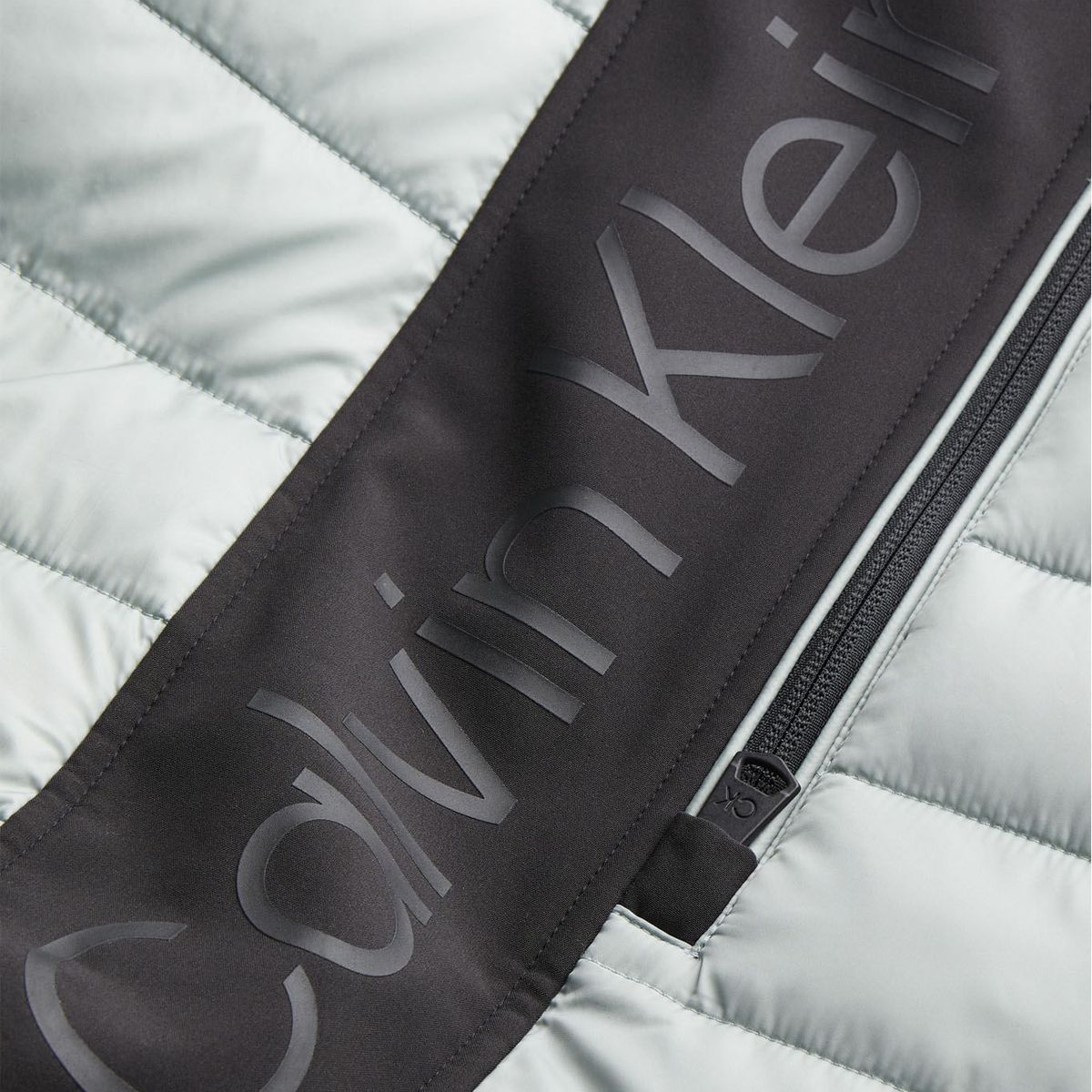 CALVIN KLEIN - CHALECO RECYCLED SIDE LOGO VEST