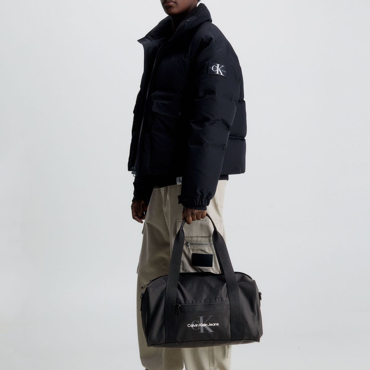 CALVIN KLEIN - MALETIN PARA HOMBRES CK