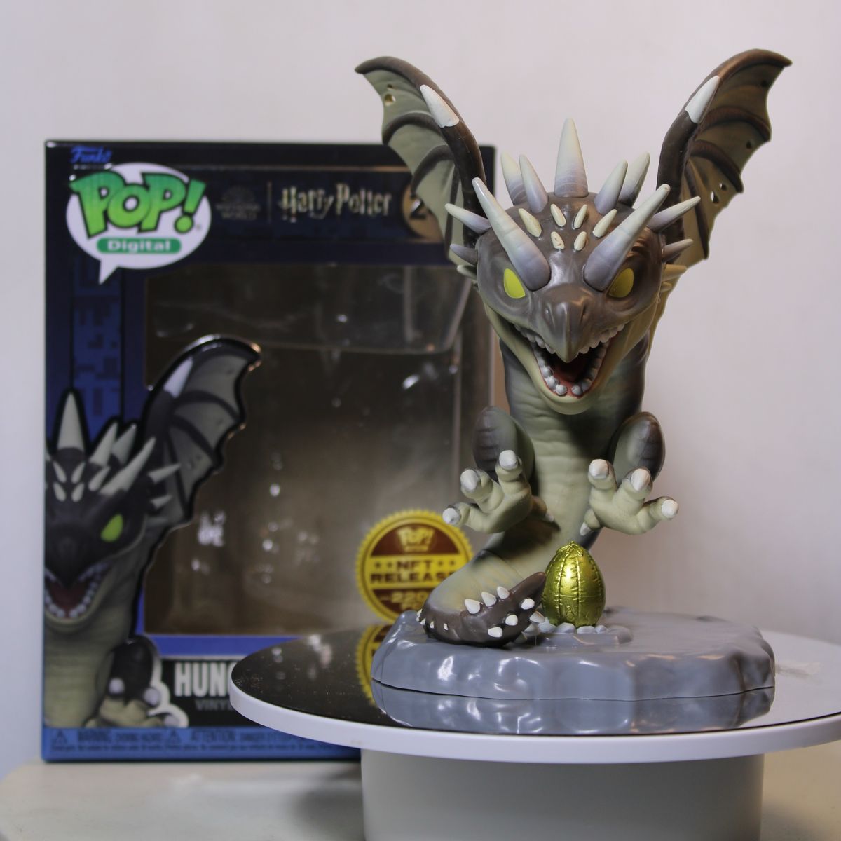 FUNKO - HUNGARIAN HORNTAIL COLACUERNO HARRY POTTER #247 2200 PZAS