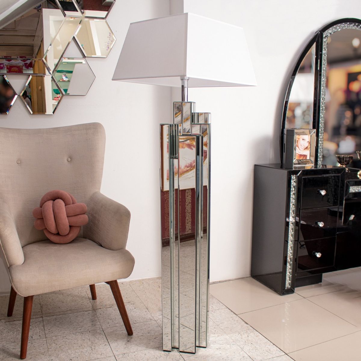 PANADECOR - Lámpara De Piso Panadecor Plata Elegante 137Cm De Espejos