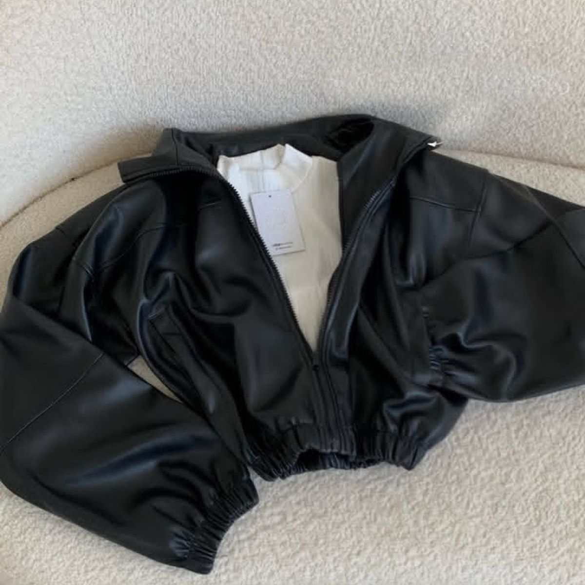 GENERICO - BOMBER JACKET OVERSIZE CUERINA PARA MUJER