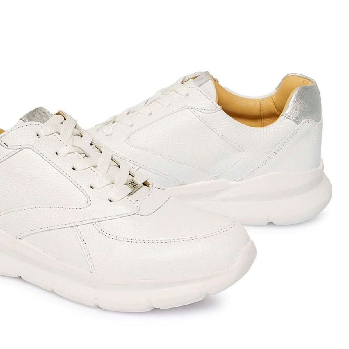 VIALE - Zapatilla Casual JONA-2501 Blanco Viale Cuero