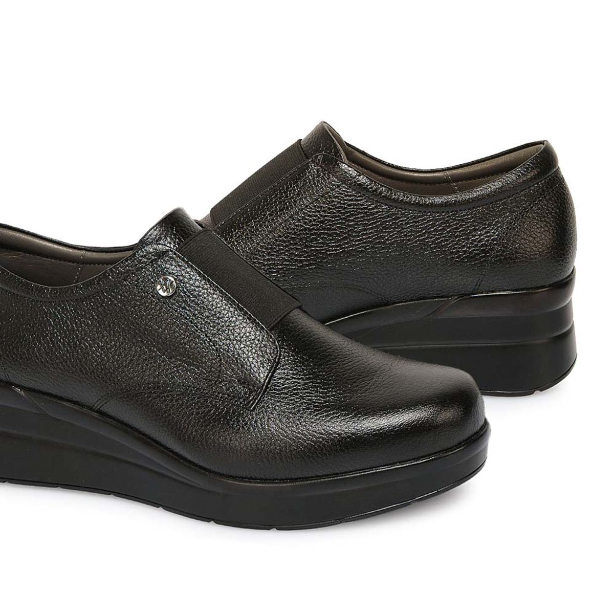 VIALE - Zapato Slip On Casual WIL-2535 Negro Viale Cuero