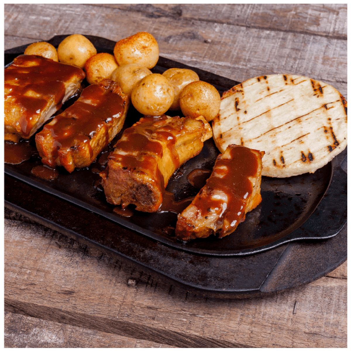 VICTORIA - PLANCHA DE HIERRO FUNDIDO OVALADA 34 X 17 CM ESMALTADA