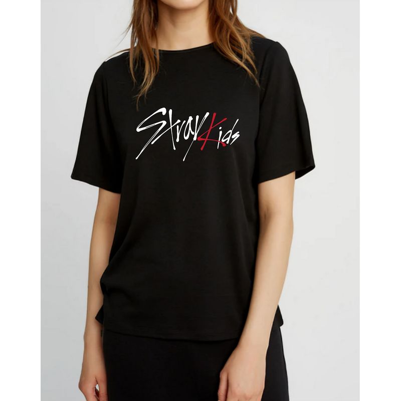 GENERICO - Polo Mujer STRAY KIDS - Negro