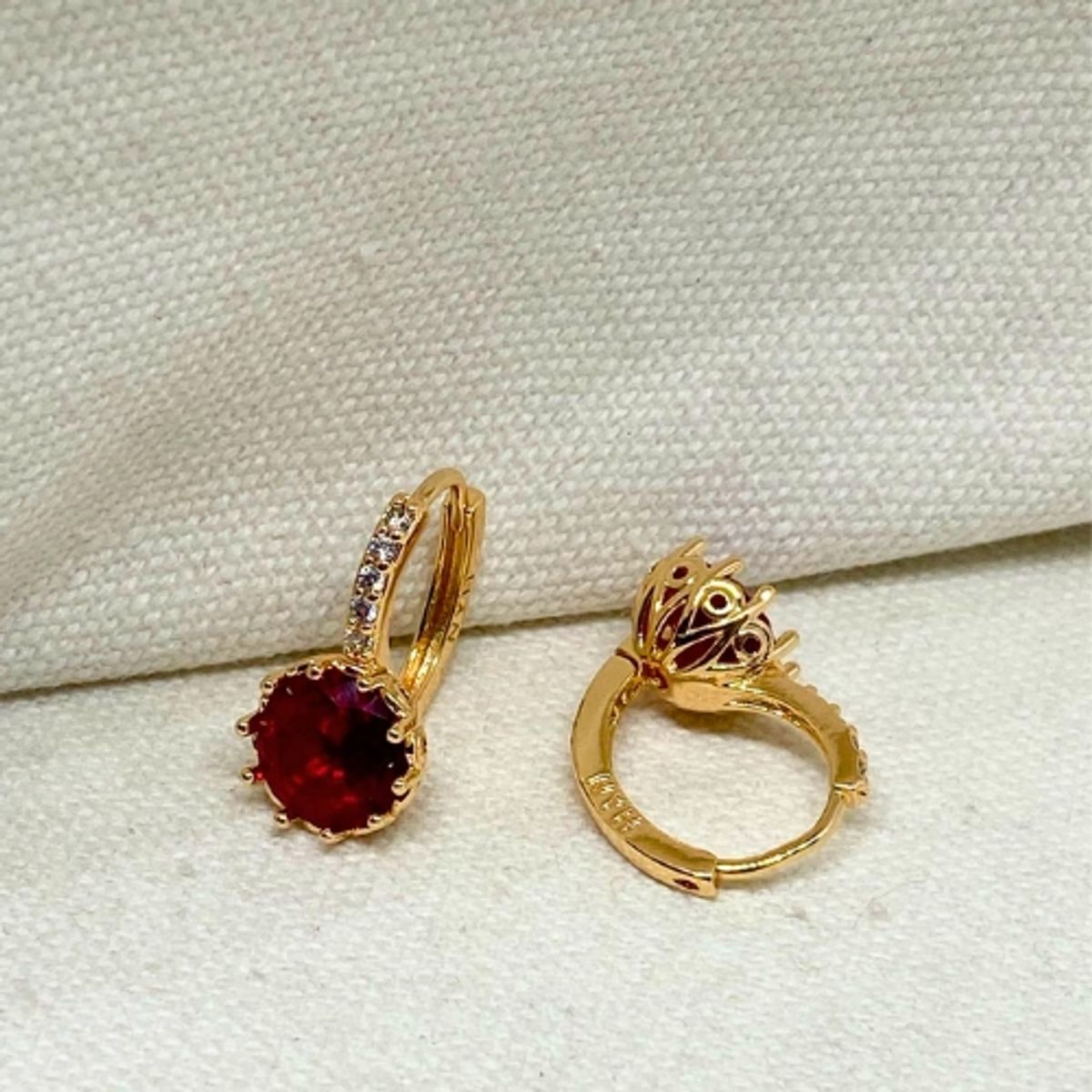 GENERICO - Aretes Piedra Roja Mujer Elegancia Oro Rosa