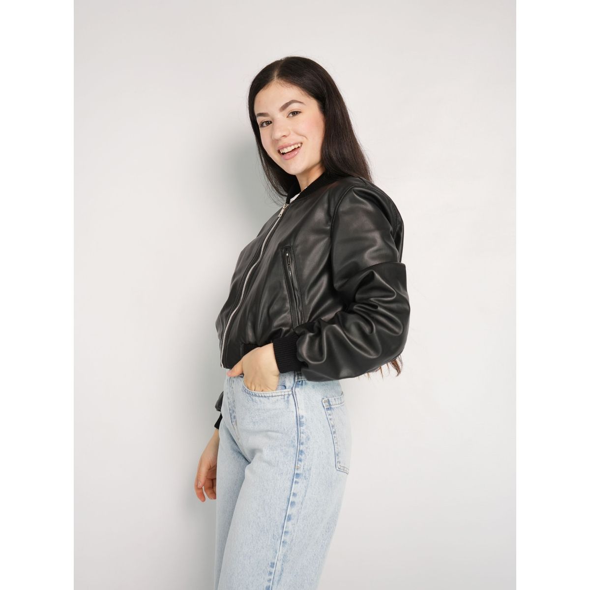 GENERICO - CASACA OVERSIZE CUERINA PARA MUJER