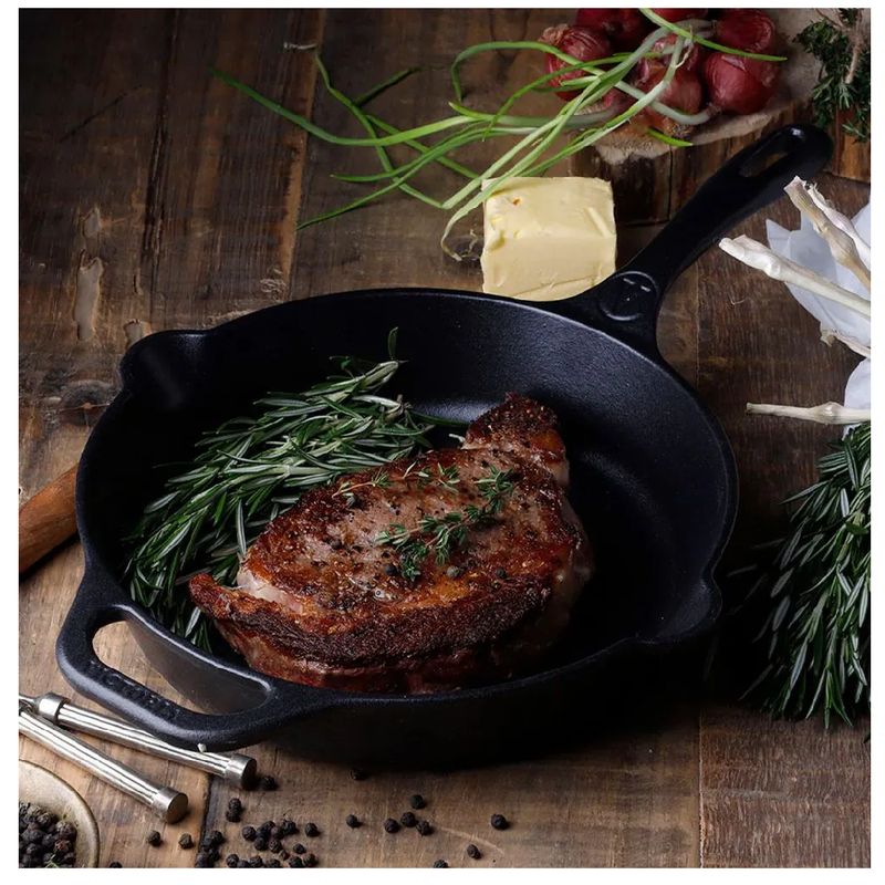 VICTORIA - SARTEN DE HIERRO FUNDIDO 25 CM  (10") PRECURADA