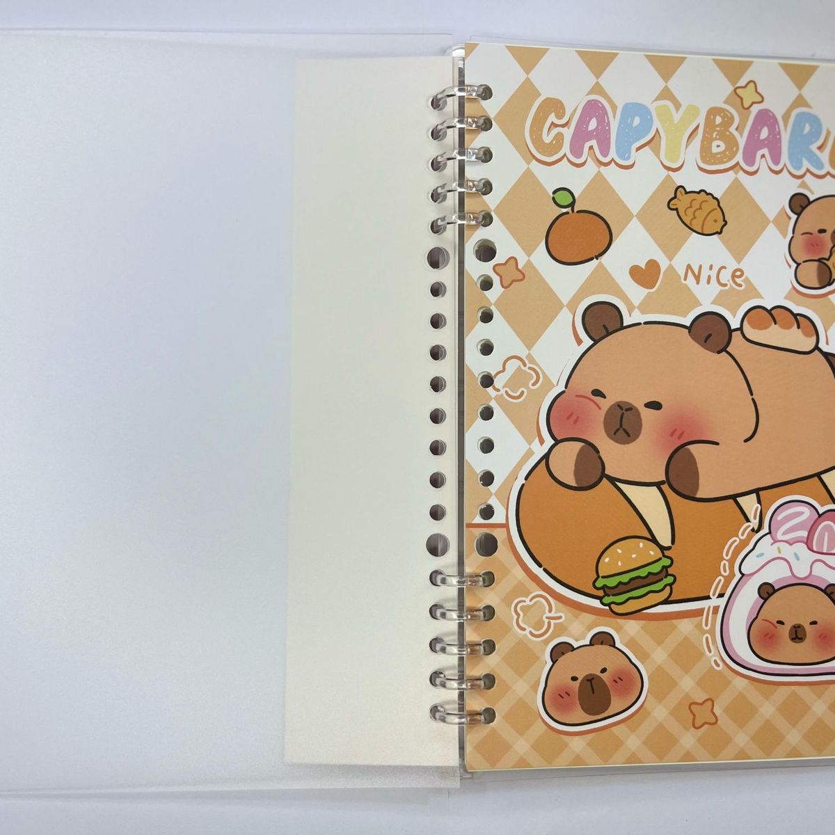 GENERICO - Cuaderno Infinito Capibara A5 Cuadriculado