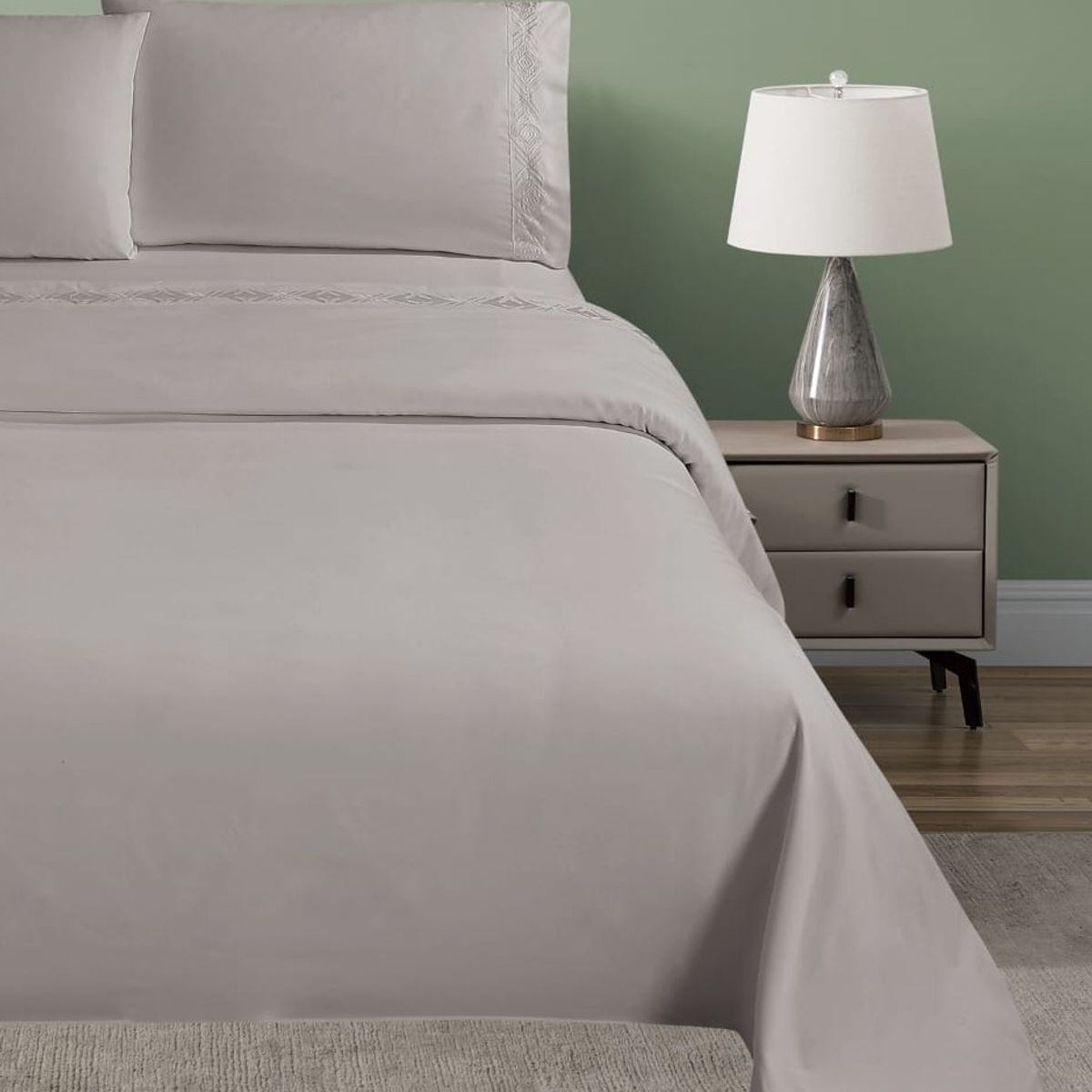 GENERICO - JUEGO DE SÁBANAS BORDADO - HAIRIFON