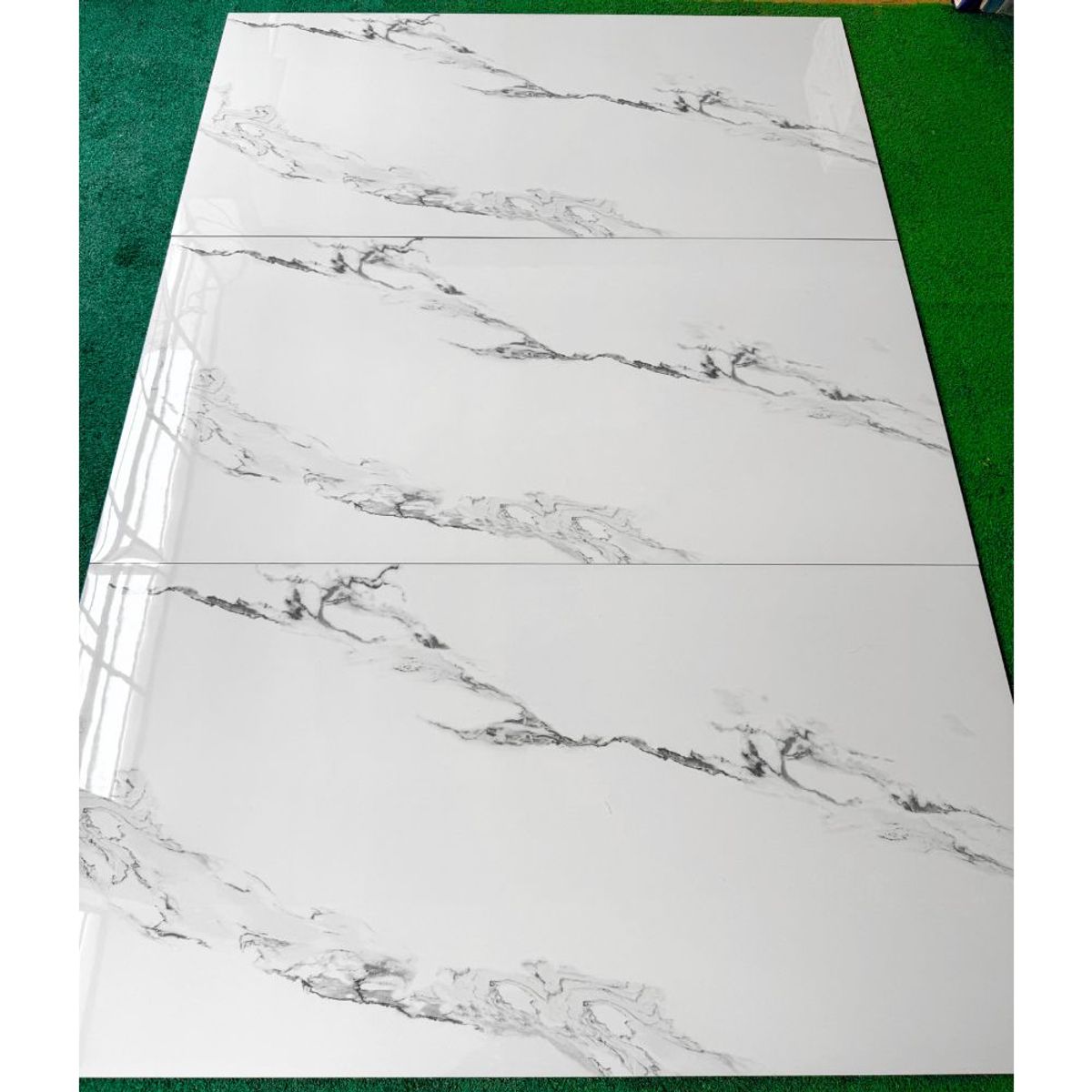 EJESA CREA TU ESPACIO IDEAL - PORCELANATO CARRARA BLANCO 60X120cm 216m2 XL VITRIFICADO