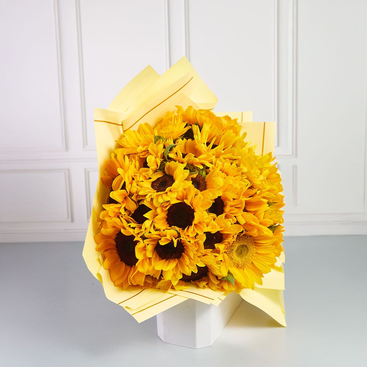 GENERICO - Ramo de 30 Girasoles Amarillos