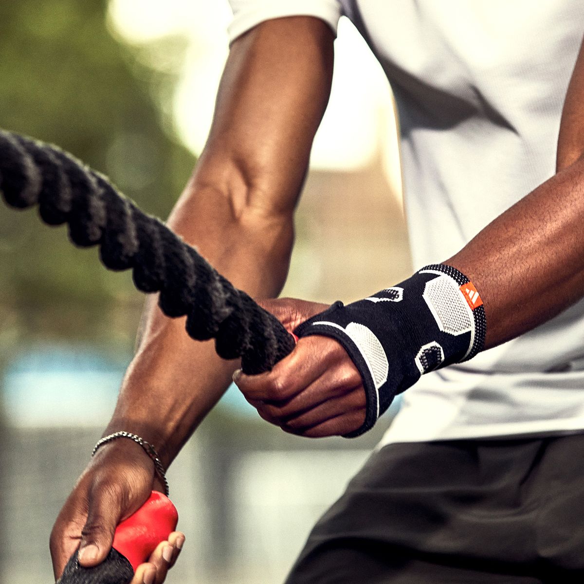 ADIDAS - Soporte De Muñeqa L Training Unisex Adidas Eqp