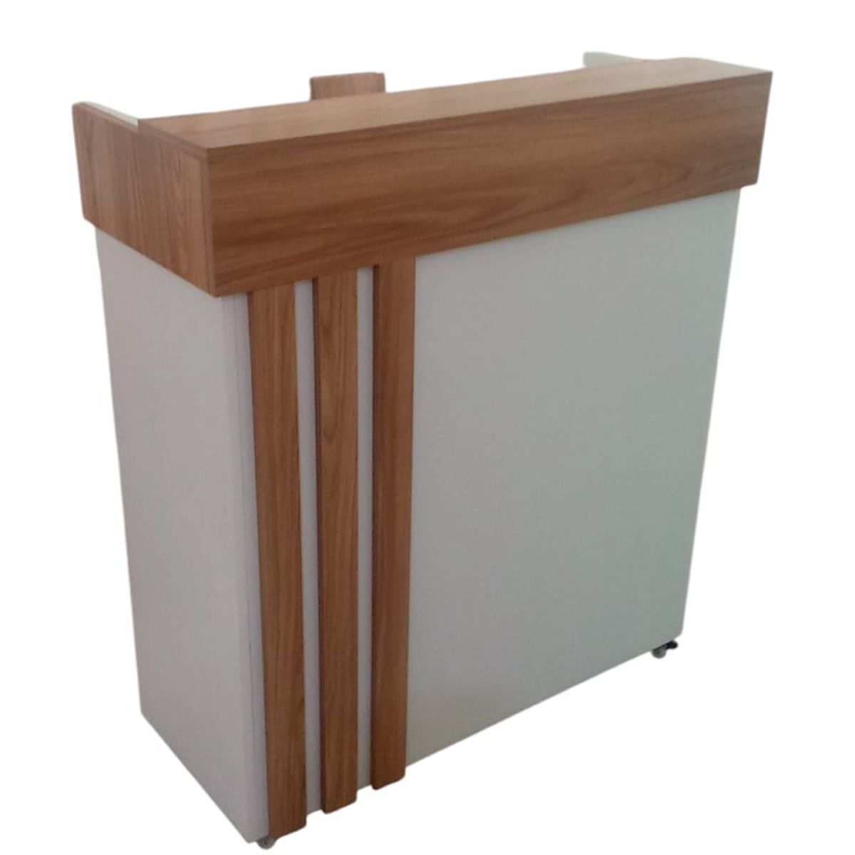 GENERICO - Counter Para Recepción con Ruedas