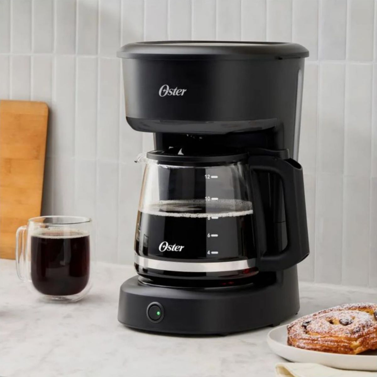 OSTER - Cafetera Oster 12 Tazas de Filtro reutilizable BVSTDCS121B