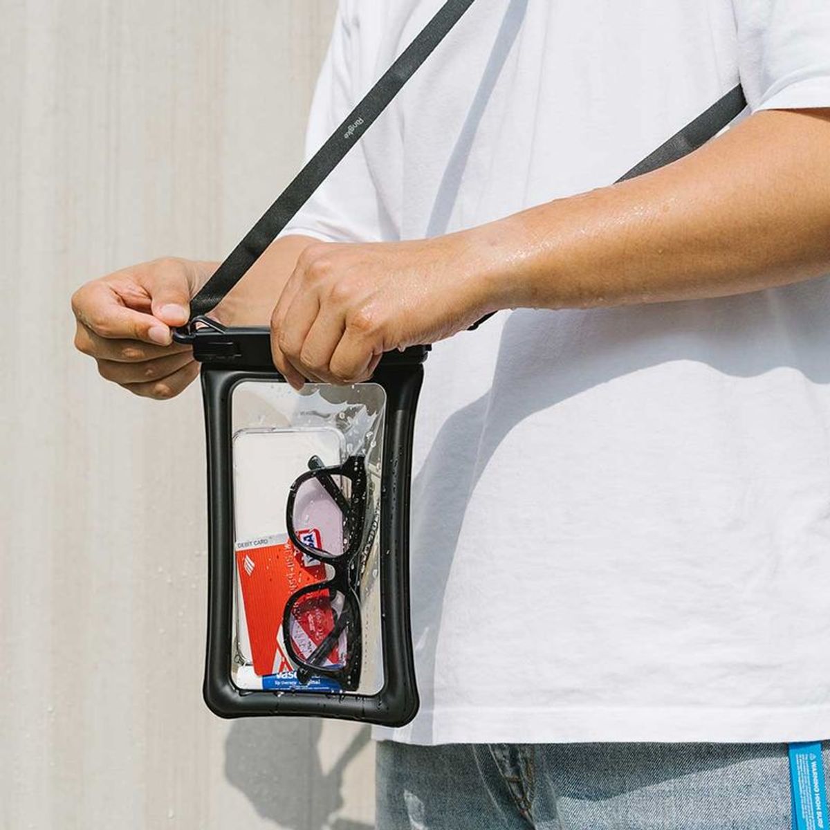 RINGKE - Funda Estuche Protector Celular Acuático Ringke Con Flotador