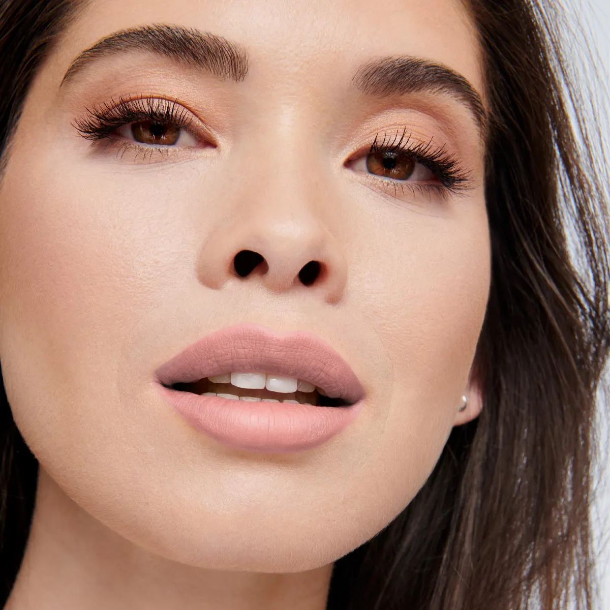 ESIKA - Labial Mate Nude Fortaleza Color Addiction 4 g Esika