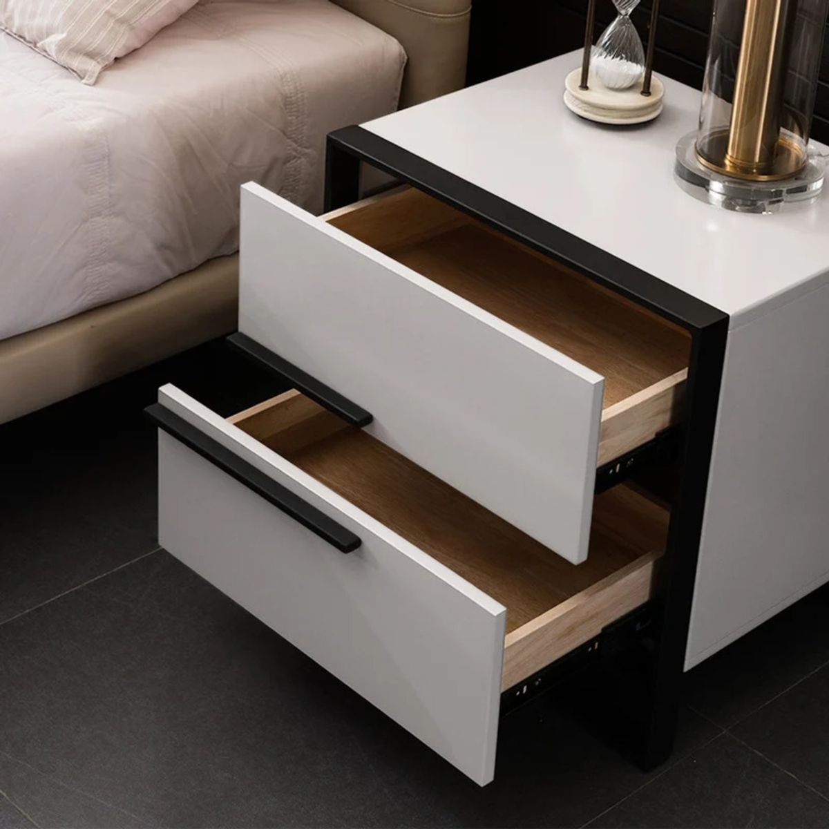 R&R MUEBLES - Velador Moderno Yuzuriha  Blanco R&R MUEBLES