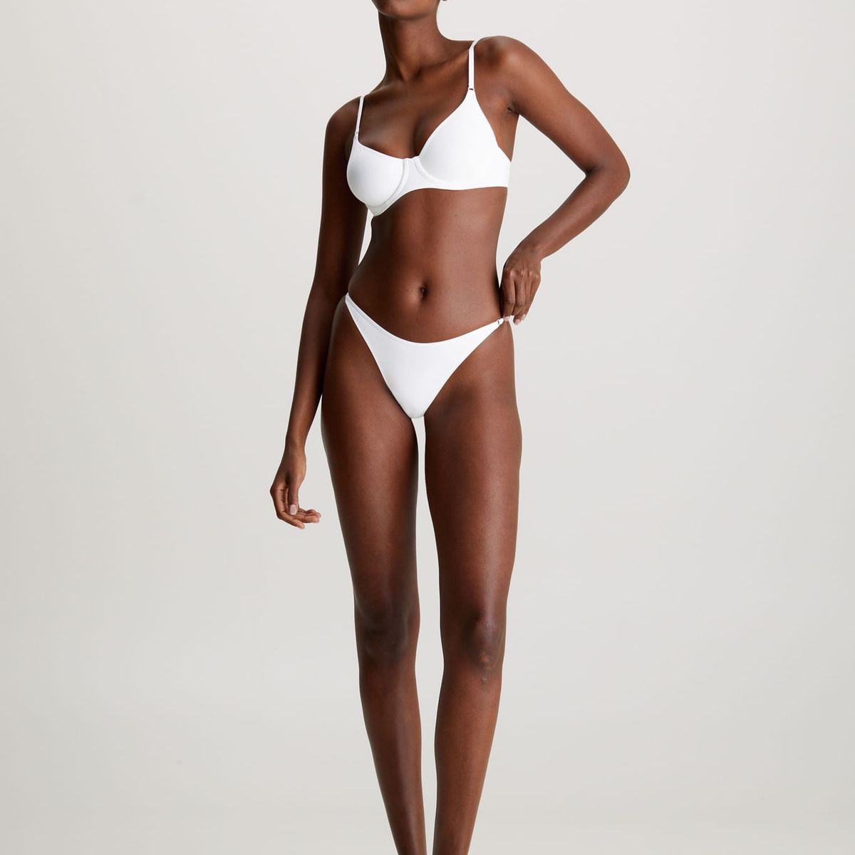 CALVIN KLEIN - CALZON PARA MUJERES CK