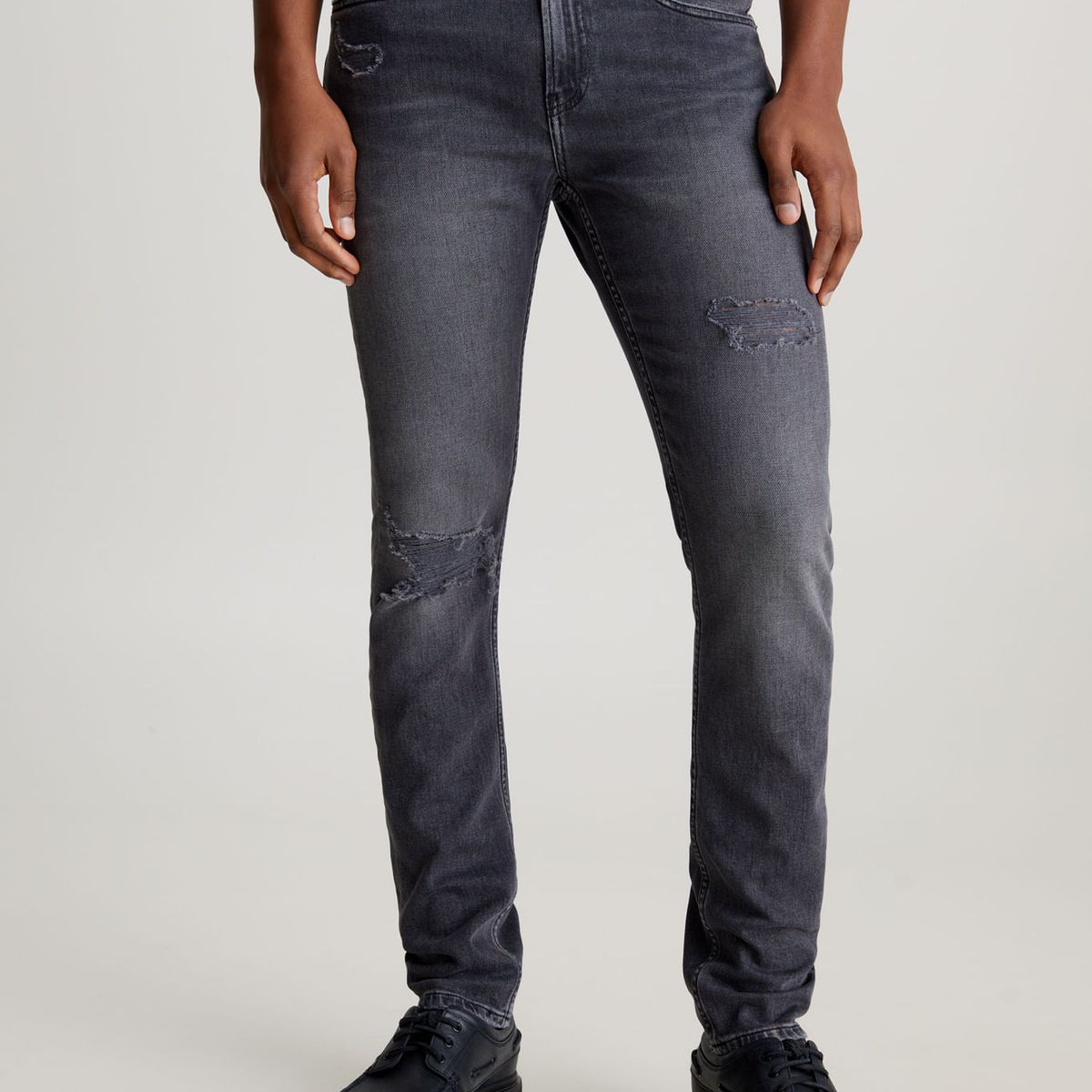 CALVIN KLEIN - JEAN SLIM TAPER